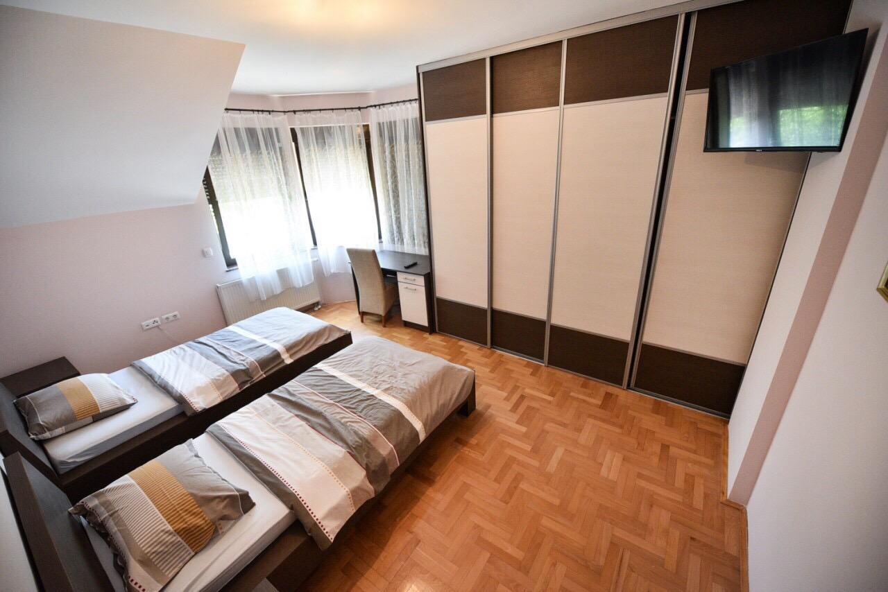 Apartman Natalija Banja Luka Exterior foto