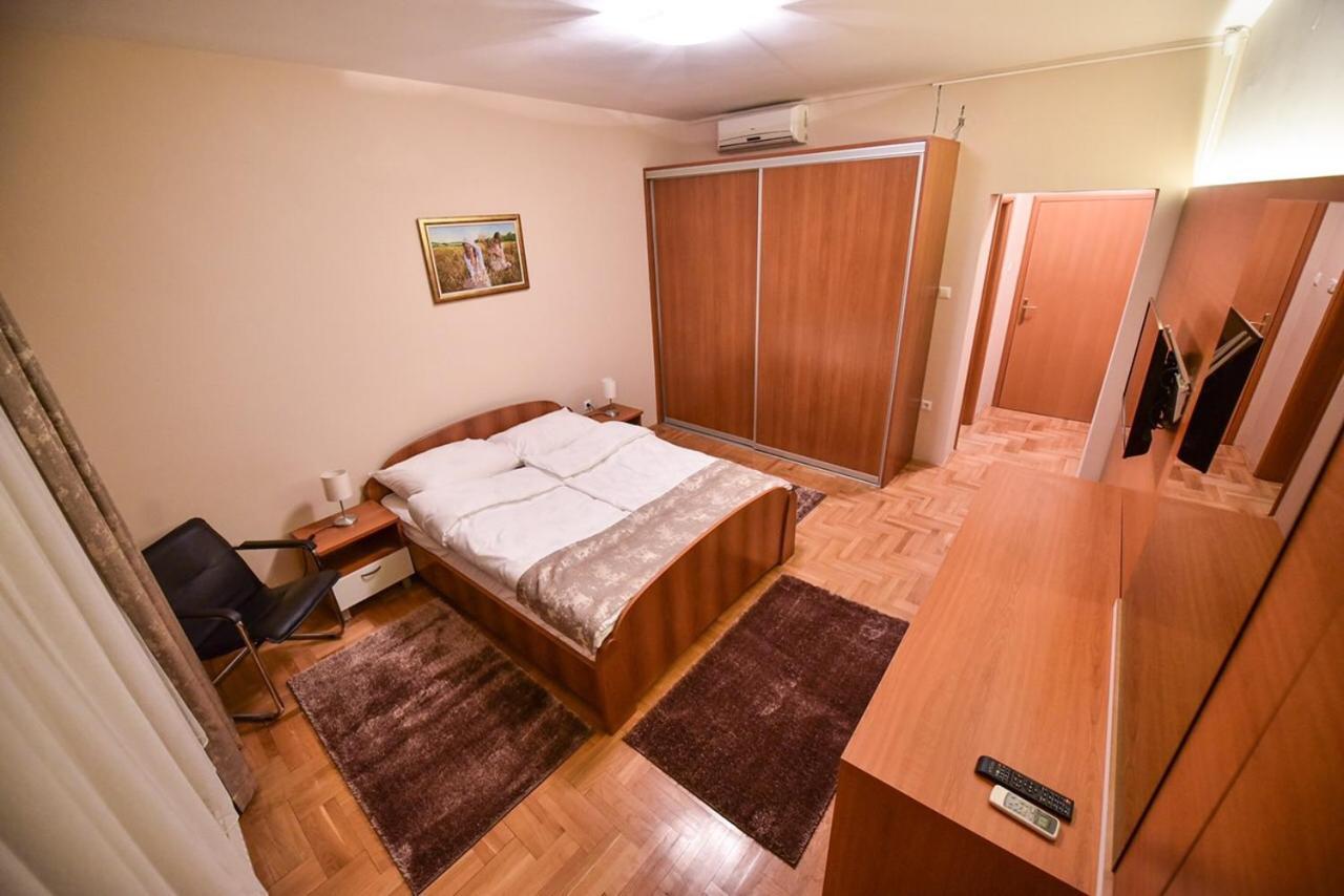 Apartman Natalija Banja Luka Exterior foto